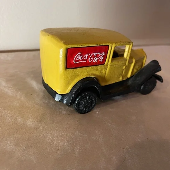 Coca Cola Cast Iron Delivery Truck Vintage Coke Company Soda Pop Yellow Rare - Picture 3 of 8